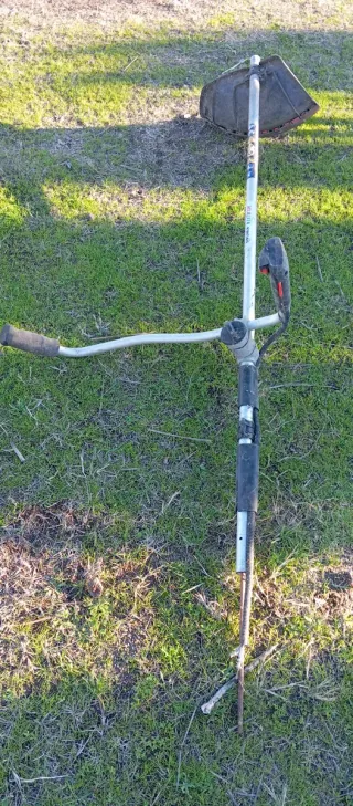 Pieza para desbrozadora