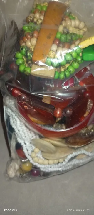 Lote collares y pulseras