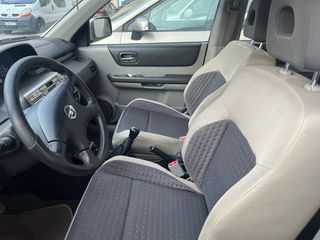 Nissan X-Trail 2002