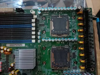 Placa Base Intel Server Board S5000XVN