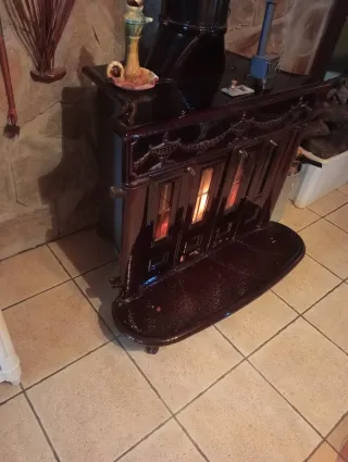 Estufa de leña de hierro fundido