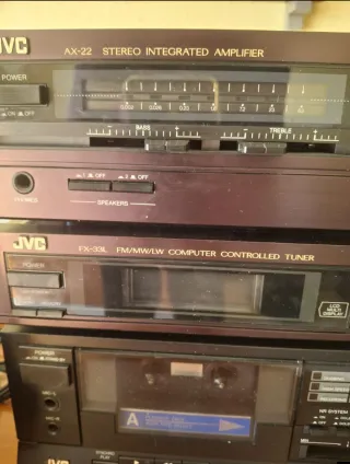 Cadena de música JVC