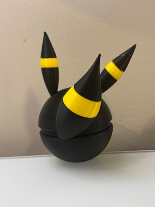 Poké Ball Umbreon
