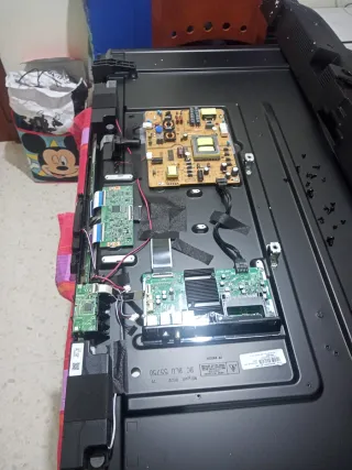 Placa Fuente Vestel 17IPS72 Toshiba 55UV2363DG