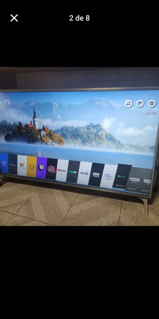 Televisor LG 50 Smart TV Gris plateado 4k