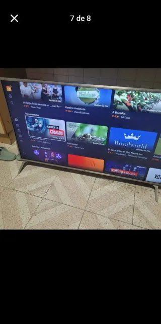 Televisor LG 50 Smart TV Gris plateado 4k