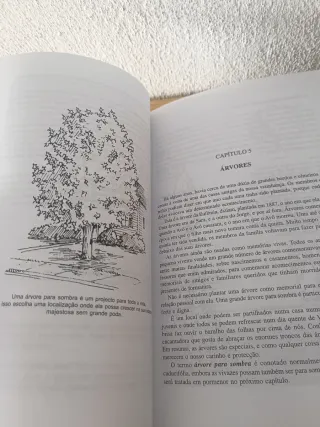 Livro Podar Facilmente - Lewis Hill