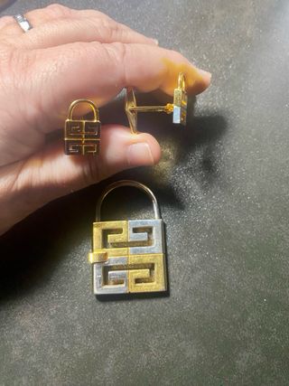 Gemelos y llavero Givenchy vintage 4G