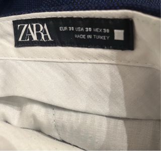 Traje Zara azul chaqueta y pantalón
