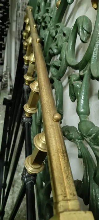 Cabecero forja verde y dorado