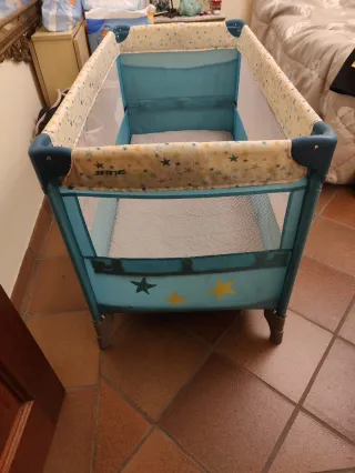 Cuna de viaje Jane con colchón