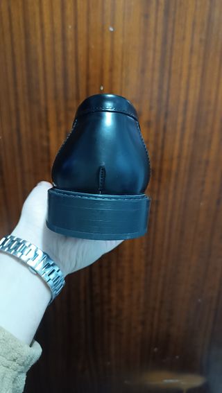 Zapatos de vestir negros para hombre