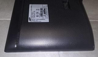 Televisor Samsung TV 22" pulgadas y soporte pared.