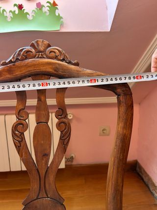 Silla de madera tapizada. Acepto ofertas