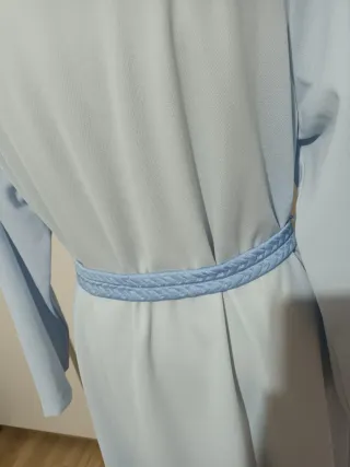 Bata de mujer celeste