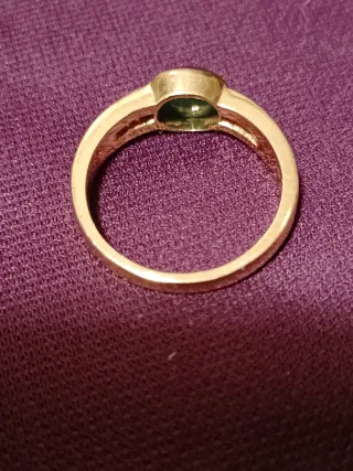 Anillo Oro 18kl con Esmeralda y Diamantes