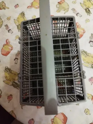 CESTO LAVAVAJILLAS BALAY