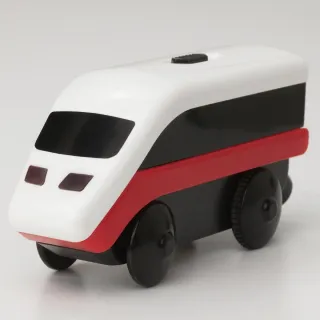 Tren de madera Ikea con locomotora eléctrica