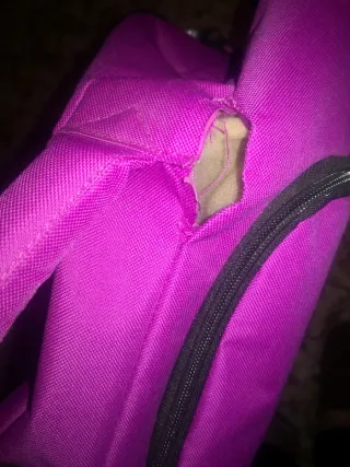 Maleta Hanna Montana grande rueda descosida s69x49