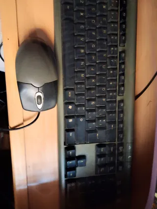 Ordenador Acer Plata y Negro