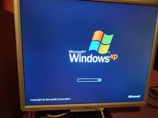 Ordenador Acer Plata y Negro