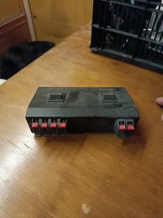 Fonestar CB-2 Conmutador 2 Vías Altavoces