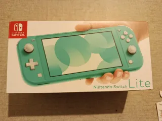 NUEVA SIN ABRIR Nintendo switch lite + funda
