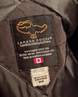 Parka Plumifero Canadá Goose Hombre Negra