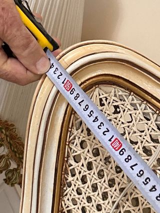 Cama Matrimonio Ratán y Madera con mesas a juego.