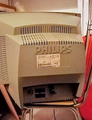 Televisor Philips CRT 2001