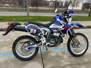 Suzuki DRZ 400 S