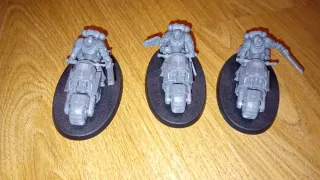 Warhammer 40k Primaris Outriders (3)
