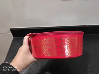 Tupperware Galletero Rojo Dorado