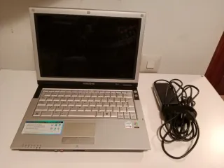 2 Portátiles,(Acer y Samsung)