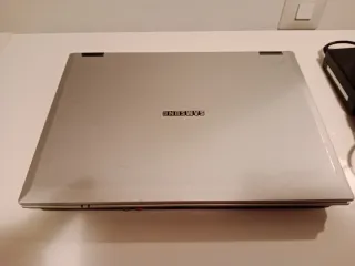 2 Portátiles,(Acer y Samsung)