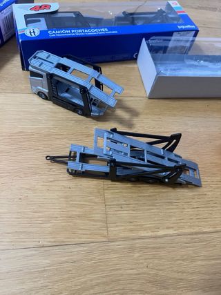 Camión Portacoches 4R Juguete