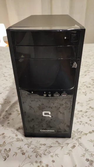 Torre HP Compaq 100-500NS con Windows 10 y SSD