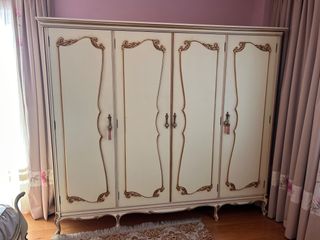 Armario de madera. Acepto ofertas.