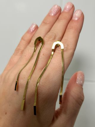 Pendientes dorados largos