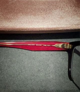 Gafas Miu Miu Negras y Rojas