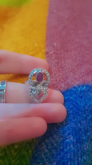 Anillo Antiguo Plata con Rubí indio