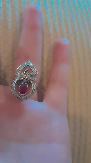 Anillo Antiguo Plata con Rubí indio