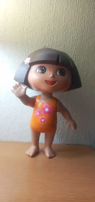 Muñeca Dora Exploradora