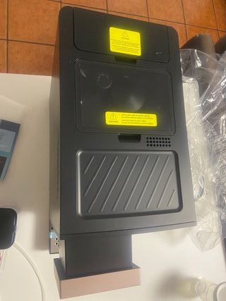 Cafetera SuperAutomatica. COMO NUEVA MUY POCO USO