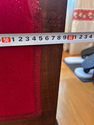 2 Butacas de madera tapizadas. Acepto ofertas.