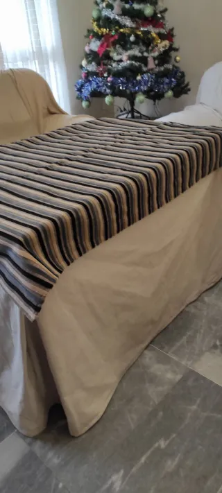 Ropa de camilla con estampado geométrico