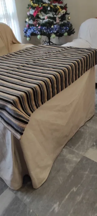 Ropa de camilla con estampado geométrico