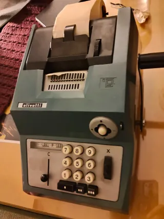 Maquina de calcular Olivetti Vintage
