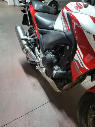 Honda CB 500 F Roja y Blanca