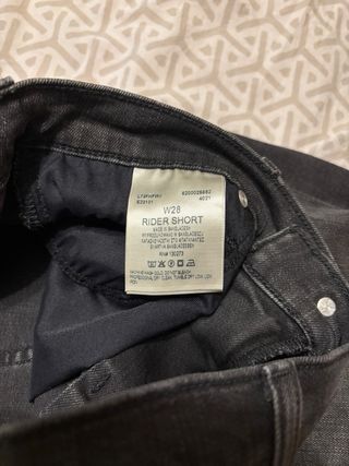 Vaqueros cortos Lee negros